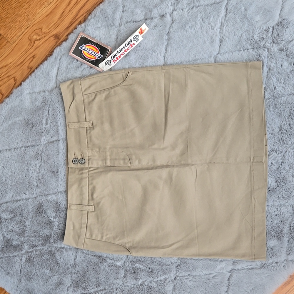 Dickies Khaki Skirt, Junior Girls Size 7, New With Tags